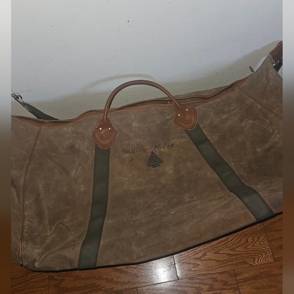 Vintage L.L. Bean XLarge Canvas & Leather Duffle Bag – Green Army - Picture 4 of 10